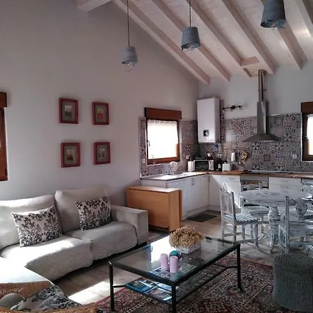 Chalet Los Nogales Villafufre